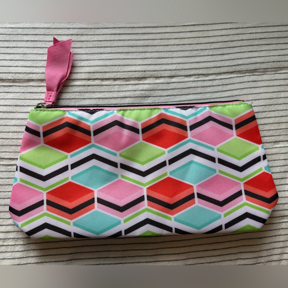 Clinique makeup pouch — new!